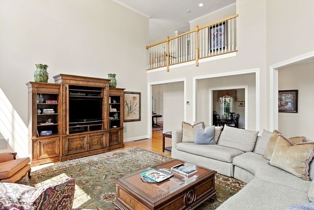 7 Jordyn Lane, Andover, MA 01810