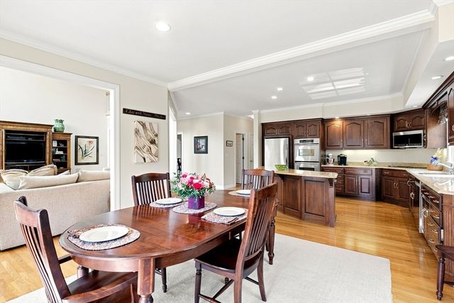 7 Jordyn Lane, Andover, MA 01810