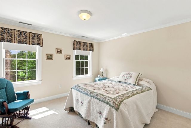 7 Jordyn Lane, Andover, MA 01810