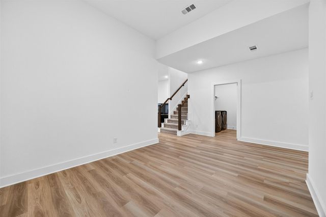8603 Pier Cove Drive, Cypress, TX 77433