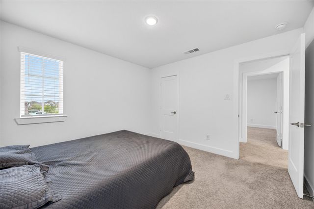 8603 Pier Cove Drive, Cypress, TX 77433