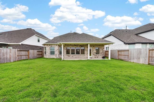 8603 Pier Cove Drive, Cypress, TX 77433