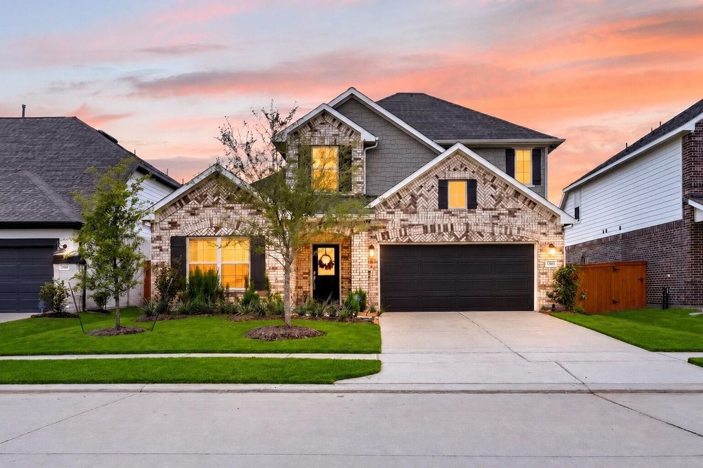 8603 Pier Cove Drive, Cypress, TX 77433