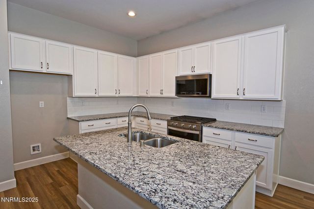 7761 Boulder Falls Drive, Sparks, NV 89436