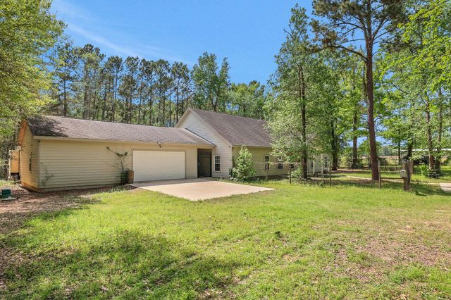 1290 Spring Ridge Road, Coldspring, TX 77331