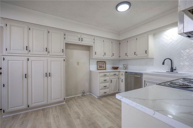 7102 Mastin Street, Shawnee, KS 66203