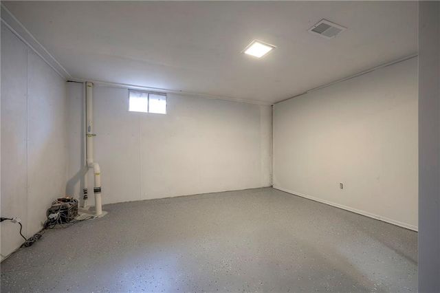 7102 Mastin Street, Shawnee, KS 66203