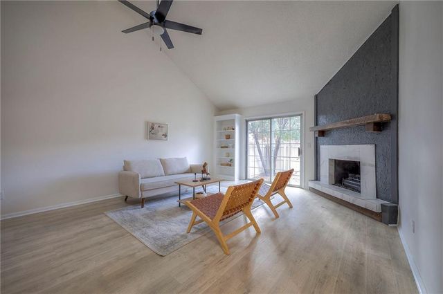 7102 Mastin Street, Shawnee, KS 66203