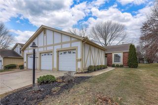 7102 Mastin Street, Shawnee, KS 66203