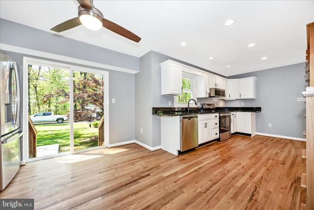 6518 WOODVILLE RD, Mount Airy, MD 21771
