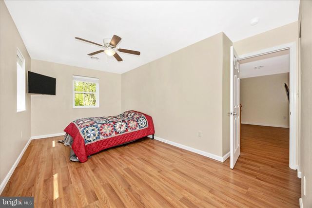 6518 WOODVILLE RD, Mount Airy, MD 21771