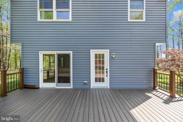 6518 WOODVILLE RD, Mount Airy, MD 21771