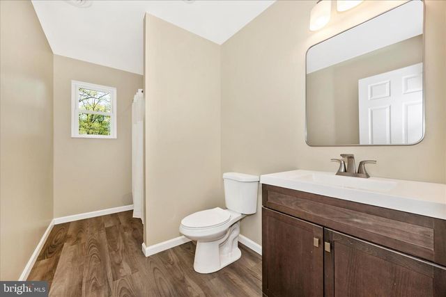 6518 WOODVILLE RD, Mount Airy, MD 21771