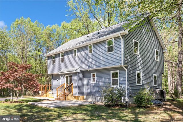 6518 WOODVILLE RD, Mount Airy, MD 21771