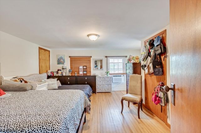 3 E High St, Bound Brook Boro, NJ 08805