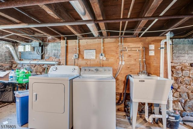 3 E High St, Bound Brook Boro, NJ 08805