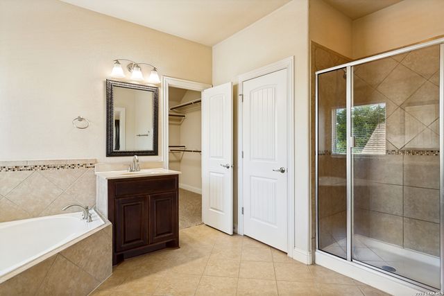 8263 Mystic Chase, Boerne, TX 78015