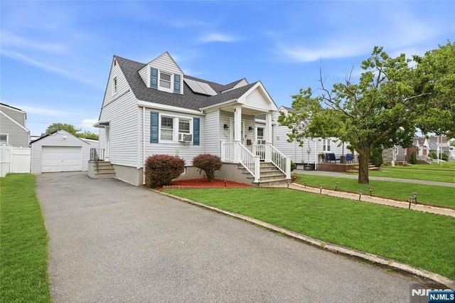 202 Lenox, Paterson, NJ 07502