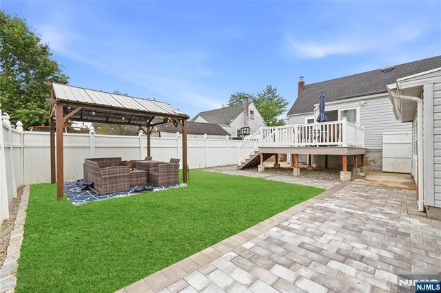 202 Lenox, Paterson, NJ 07502