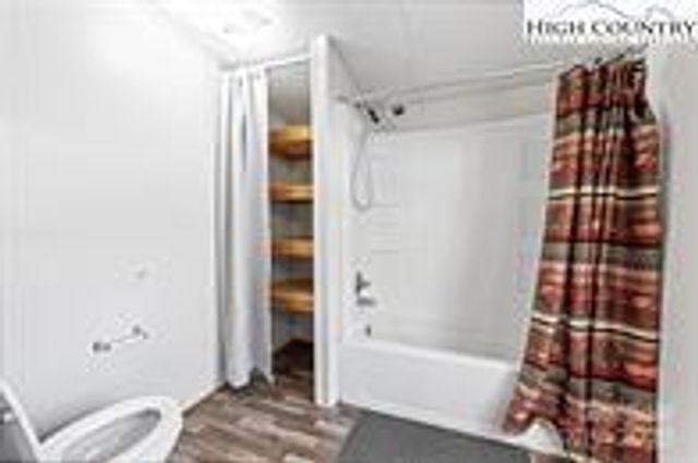 111 Oxford Lane 1, Blowing Rock, NC 28605