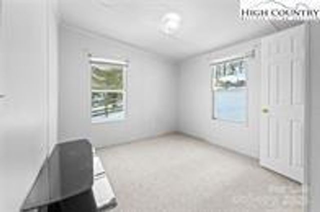 111 Oxford Lane 1, Blowing Rock, NC 28605
