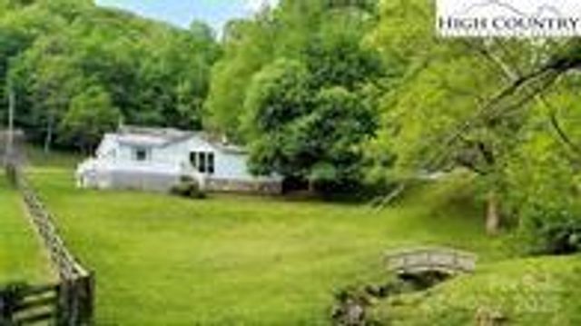 111 Oxford Lane 1, Blowing Rock, NC 28605