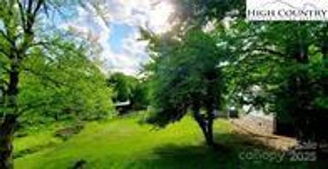 111 Oxford Lane 1, Blowing Rock, NC 28605