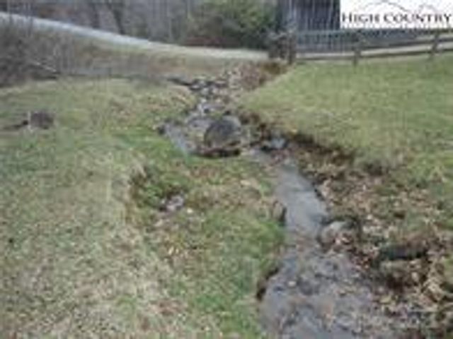 111 Oxford Lane 1, Blowing Rock, NC 28605