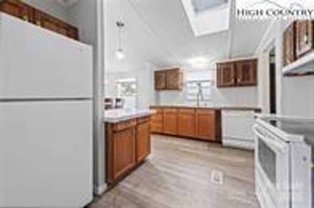 111 Oxford Lane 1, Blowing Rock, NC 28605