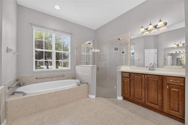 111 FALLING WATER DRIVE, Brandon, FL 33511