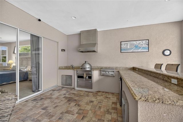 111 FALLING WATER DRIVE, Brandon, FL 33511