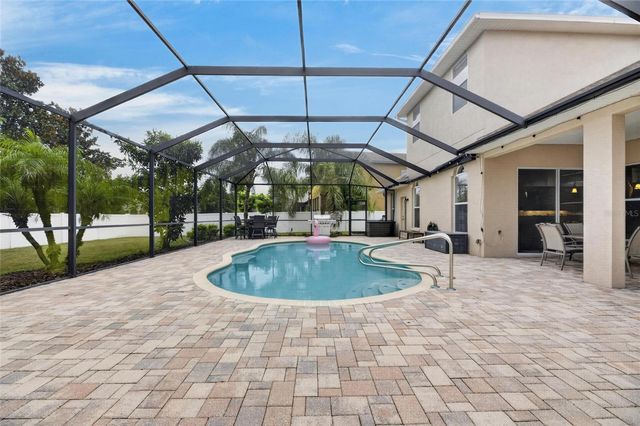 111 FALLING WATER DRIVE, Brandon, FL 33511