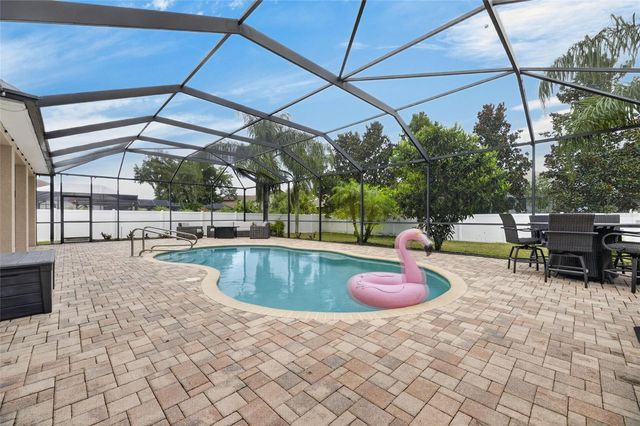 111 FALLING WATER DRIVE, Brandon, FL 33511