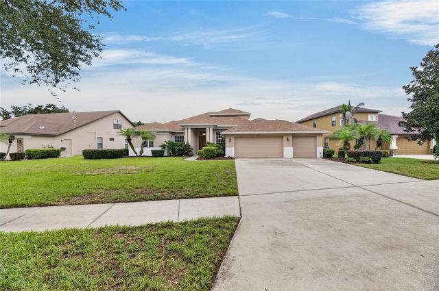 111 FALLING WATER DRIVE, Brandon, FL 33511