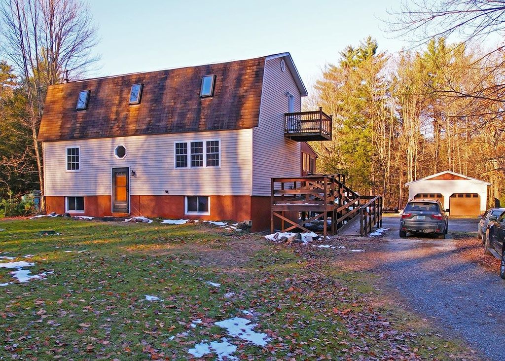 79 Waugh Farm Road, Swanton, VT 05488