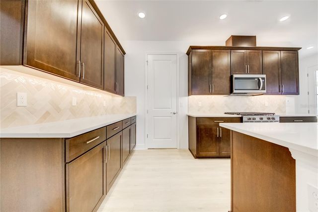 9131 WALCOTT LANE, Lakewood Ranch, FL 34240