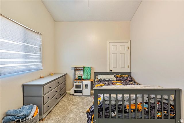 1404 N SPRING MOUNTAIN RD, Springville, UT 84663