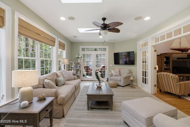 4348 Loblolly Circle, Southport, NC 28461