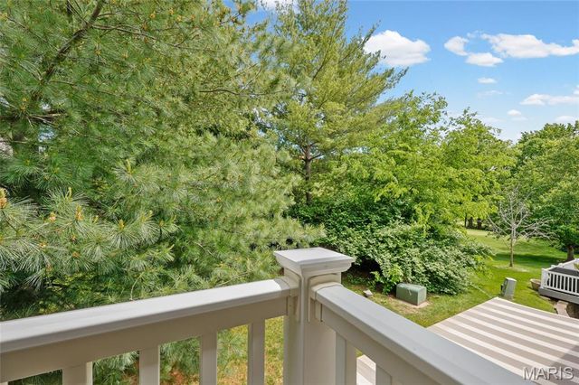 806 Conch Terrace, Lake St Louis, MO 63367