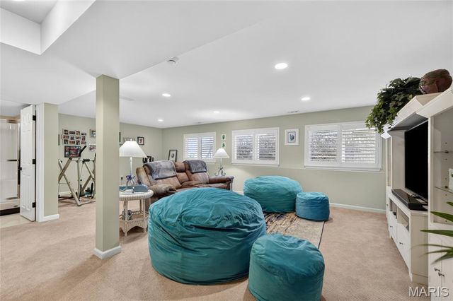 806 Conch Terrace, Lake St Louis, MO 63367