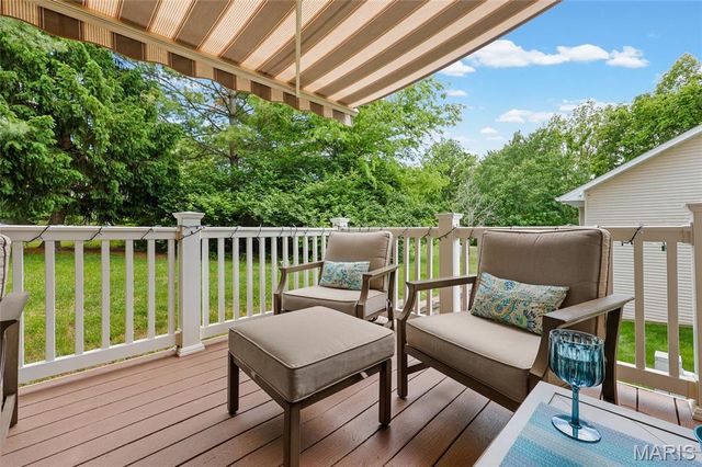 806 Conch Terrace, Lake St Louis, MO 63367