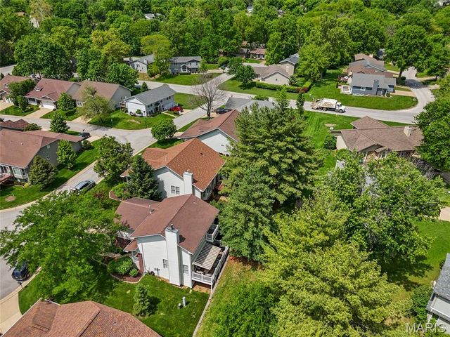 806 Conch Terrace, Lake St Louis, MO 63367