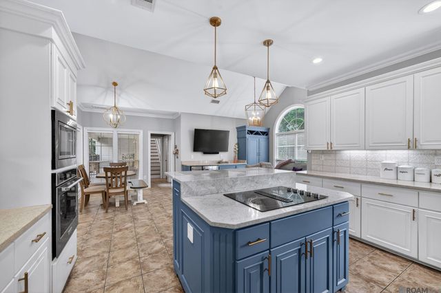 36194 Bluff Oaks Ave, Prairieville, LA 70769