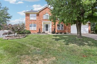25 Whinhill Court, St Peters, MO 63304