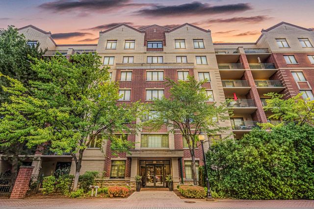 11 S Wille Street 501, Mount Prospect, IL 60056