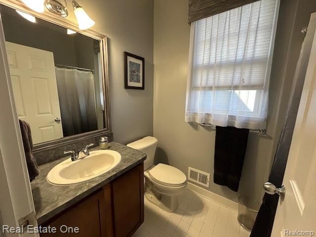 9062 Rhyan Road, White Lake, MI 48386