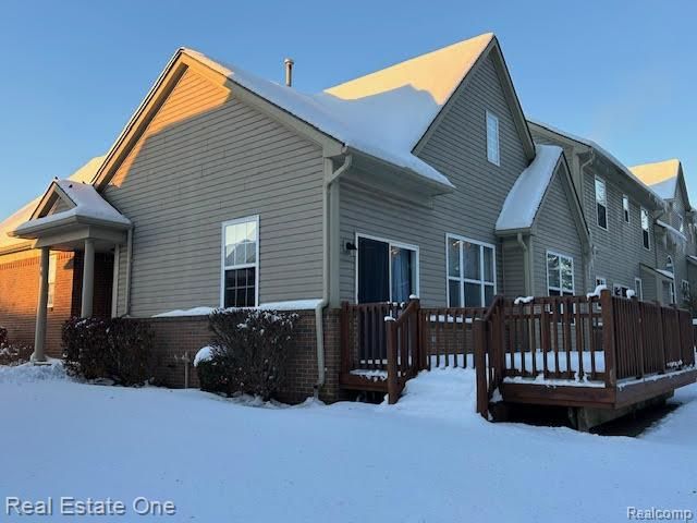 9062 Rhyan Road, White Lake, MI 48386