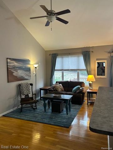 9062 Rhyan Road, White Lake, MI 48386