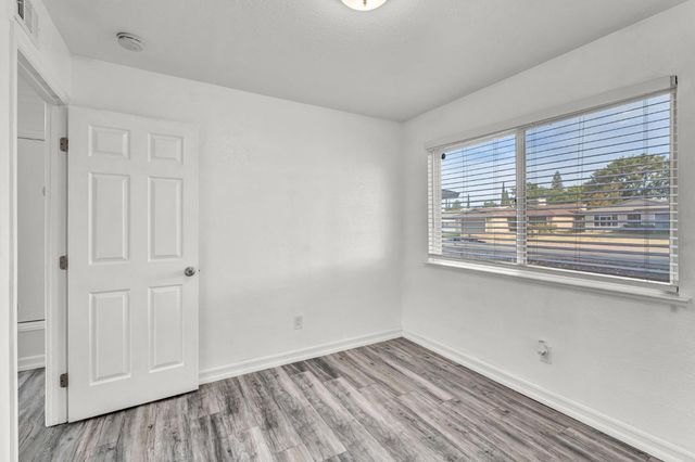 4222 Galbrath Dr, North Highlands, CA 95660