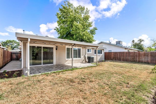 4222 Galbrath Dr, North Highlands, CA 95660
